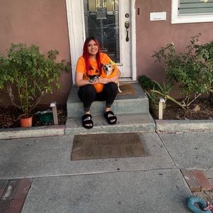 Meet your Posher, April